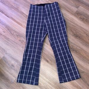Women’s Size 6 A New Day Pants